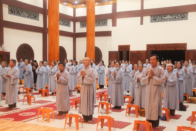 Repentant Ceremony at Giai Lam Temple – Ha Tinh
