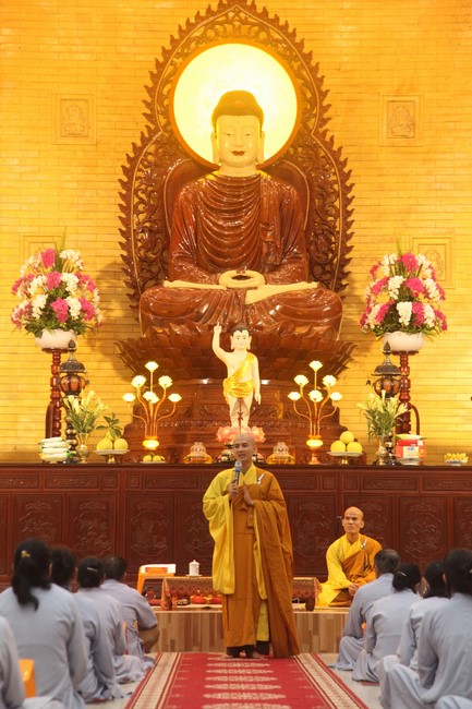 Repentant Ceremony at Giai Lam Temple – Ha Tinh