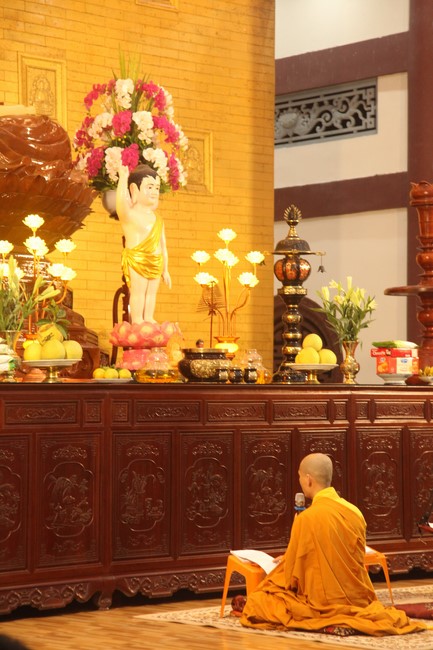 Repentant Ceremony at Giai Lam Temple – Ha Tinh