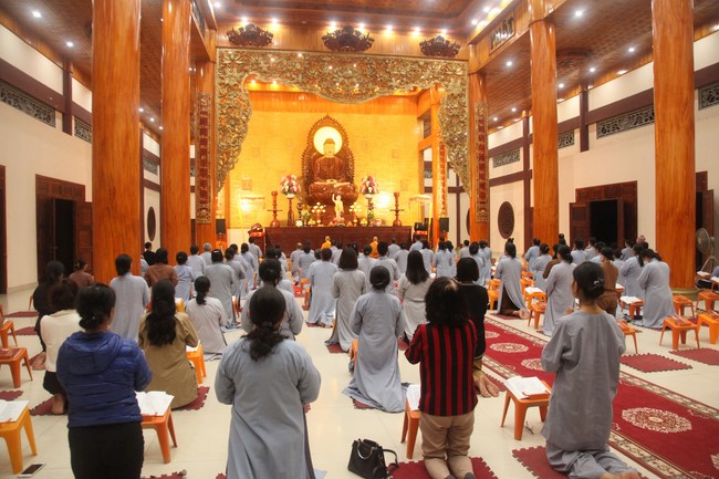 Repentant Ceremony at Giai Lam Temple – Ha Tinh