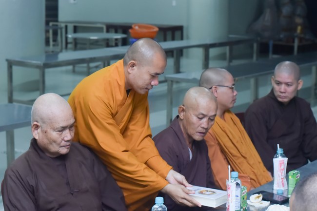 Pratimoksa Commandment Declaring Rite at Hoang Phap pagoda