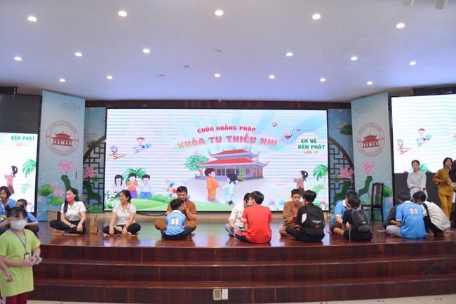 Teenager Retreat - Huong Phap Branch, Cu Chi