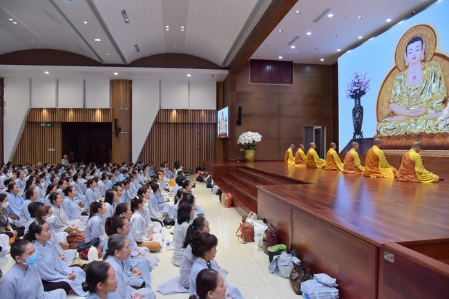 73rd Dharma Light Program