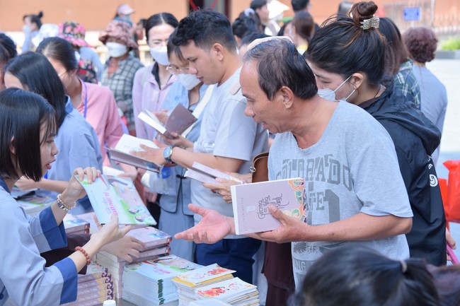 73rd Dharma Light Program