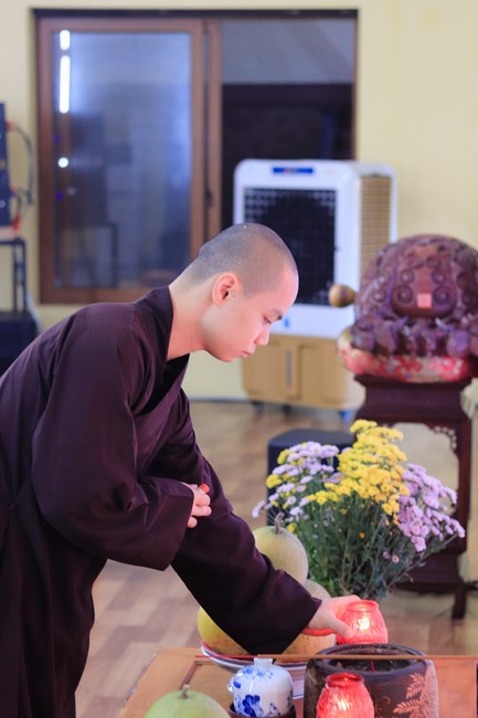 Awarding the 15th Wisdom Nurturing Scholarships in the North, Central and Southwest regions