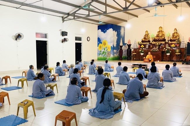 Chùa Đống Cao - Thanh Hóa: Khai khóa Khóa tu Học theo hạnh Phật” lần 18