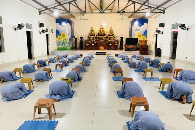 Chùa Đống Cao - Thanh Hóa: Khai khóa Khóa tu Học theo hạnh Phật” lần 18