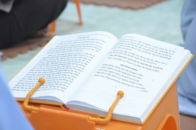 Periodic repentant Ceremony at Bon Temple - Nghe An