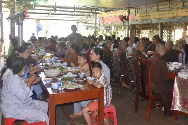 Chùa Đăng Pháp, Bình Phước: Lễ tưởng niệm cố đại lão Hoà thượng Ngộ Chân Tử và khoá tu một ngày an lạc