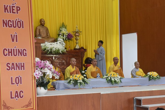 Chùa Đăng Pháp, Bình Phước: Lễ tưởng niệm cố đại lão Hoà thượng Ngộ Chân Tử và khoá tu một ngày an lạc