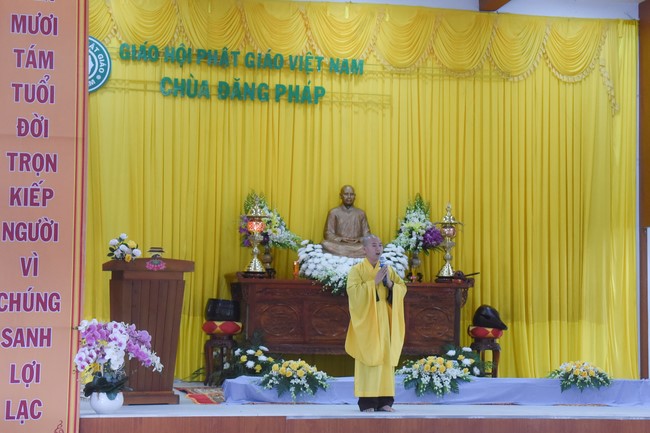 Chùa Đăng Pháp, Bình Phước: Lễ tưởng niệm cố đại lão Hoà thượng Ngộ Chân Tử và khoá tu một ngày an lạc