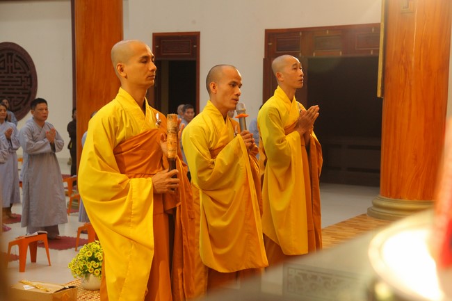 Repentant Ceremony at Giai Lam Temple – Ha Tinh