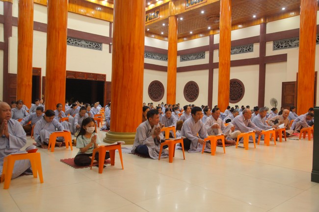 Repentant Ceremony at Giai Lam Temple – Ha Tinh