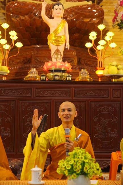 Repentant Ceremony at Giai Lam Temple – Ha Tinh