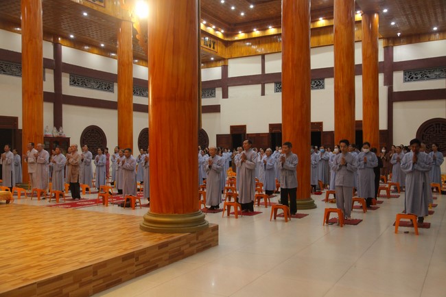 Repentant Ceremony at Giai Lam Temple – Ha Tinh