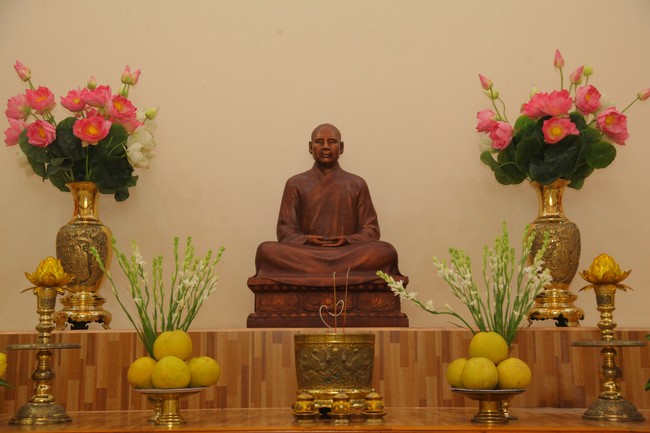 Repentant Ceremony at Giai Lam Temple – Ha Tinh