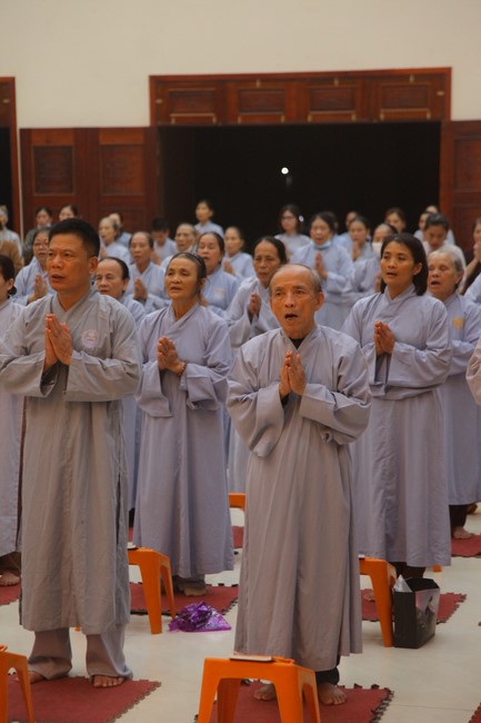 Repentant Ceremony at Giai Lam Temple – Ha Tinh