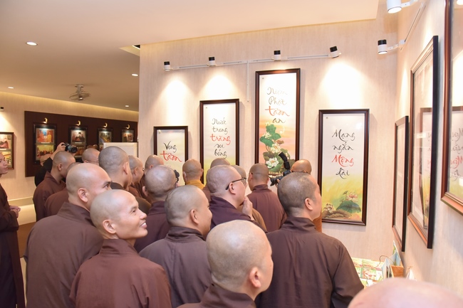 Lễ khai mạc tuần lễ triển lãm ảnh, thư pháp và các tác phẩm văn hoá Phật giáo chủ đề “Thanh Lương”