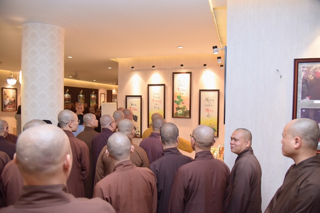 Lễ khai mạc tuần lễ triển lãm ảnh, thư pháp và các tác phẩm văn hoá Phật giáo chủ đề “Thanh Lương”