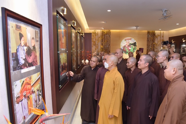 Lễ khai mạc tuần lễ triển lãm ảnh, thư pháp và các tác phẩm văn hoá Phật giáo chủ đề “Thanh Lương”