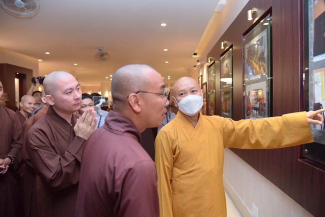 Lễ khai mạc tuần lễ triển lãm ảnh, thư pháp và các tác phẩm văn hoá Phật giáo chủ đề “Thanh Lương”