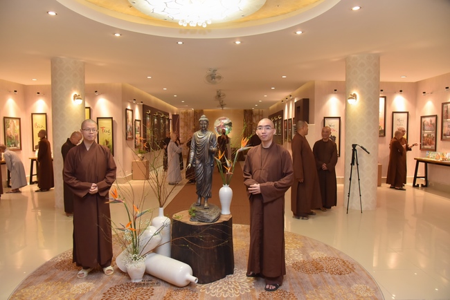 Lễ khai mạc tuần lễ triển lãm ảnh, thư pháp và các tác phẩm văn hoá Phật giáo chủ đề “Thanh Lương”