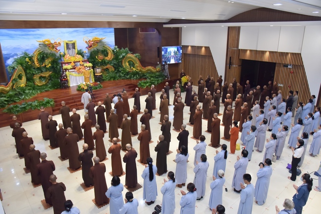 Lễ khai mạc tuần lễ triển lãm ảnh, thư pháp và các tác phẩm văn hoá Phật giáo chủ đề “Thanh Lương”