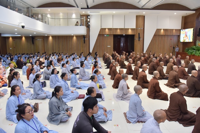 Lễ khai mạc tuần lễ triển lãm ảnh, thư pháp và các tác phẩm văn hoá Phật giáo chủ đề “Thanh Lương”