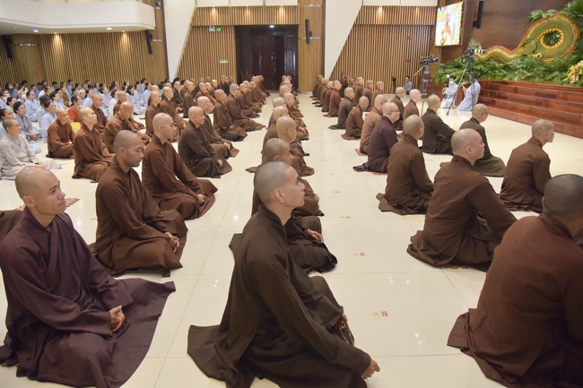 Lễ khai mạc tuần lễ triển lãm ảnh, thư pháp và các tác phẩm văn hoá Phật giáo chủ đề “Thanh Lương”