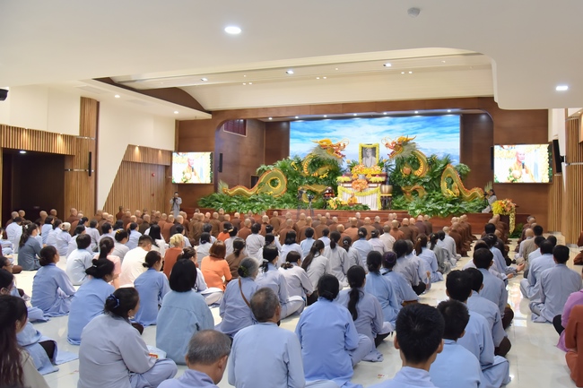 Lễ khai mạc tuần lễ triển lãm ảnh, thư pháp và các tác phẩm văn hoá Phật giáo chủ đề “Thanh Lương”