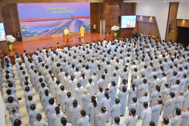 Dharma Talk The necessary things on the journey to return in The 98th Seven-Day Retreat