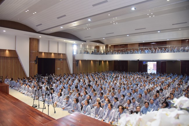 Dharma Talk The necessary things on the journey to return in The 98th Seven-Day Retreat