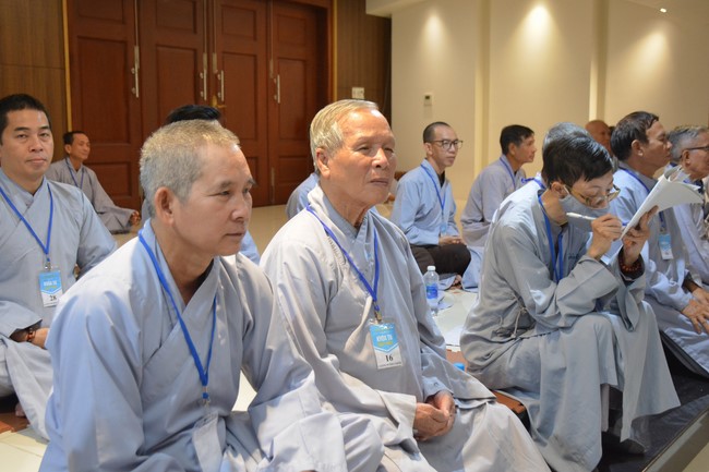 Dharma Talk The necessary things on the journey to return in The 98th Seven-Day Retreat