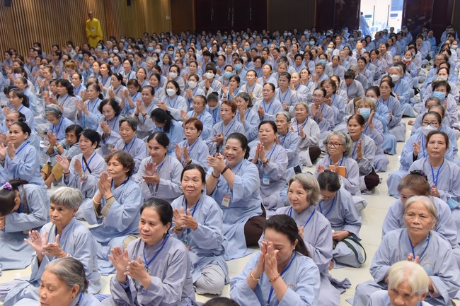 Dharma Talk The necessary things on the journey to return in The 98th Seven-Day Retreat