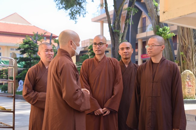 Dharma Talk The necessary things on the journey to return in The 98th Seven-Day Retreat