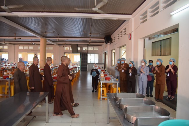 Dharma Talk The necessary things on the journey to return in The 98th Seven-Day Retreat