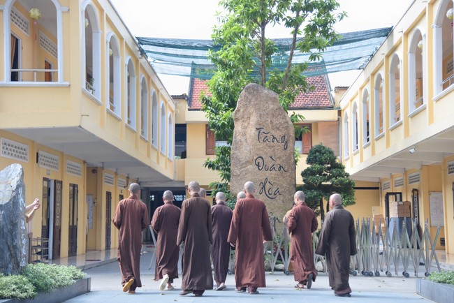 Dharma Talk The necessary things on the journey to return in The 98th Seven-Day Retreat