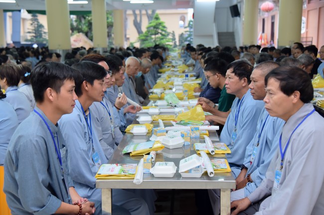 Kết khóa Khóa tu Phật thất lần 98