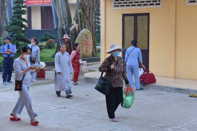 Kết khóa Khóa tu Phật thất lần 98