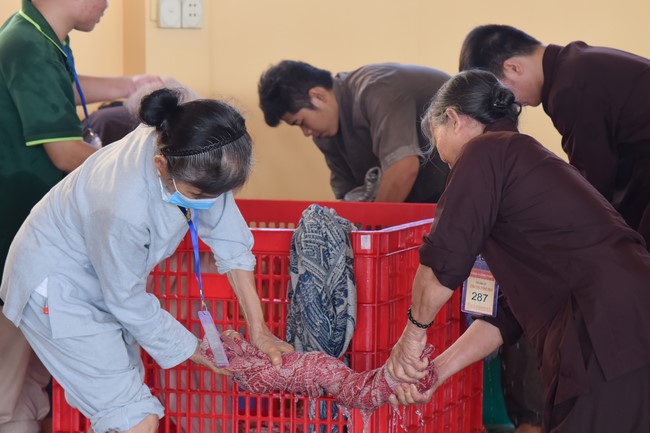 Kết khóa Khóa tu Phật thất lần 98