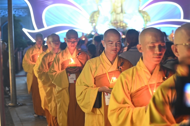 Glistening Amitabha Buddha Ceremony in 2022