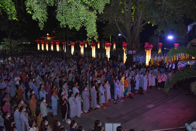 Glistening Amitabha Buddha Ceremony in 2022