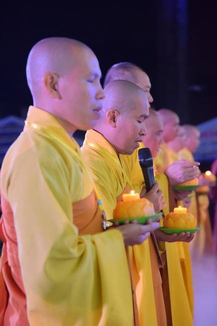 Glistening Amitabha Buddha Ceremony in 2022