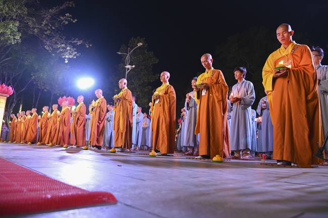 Glistening Amitabha Buddha Ceremony in 2022