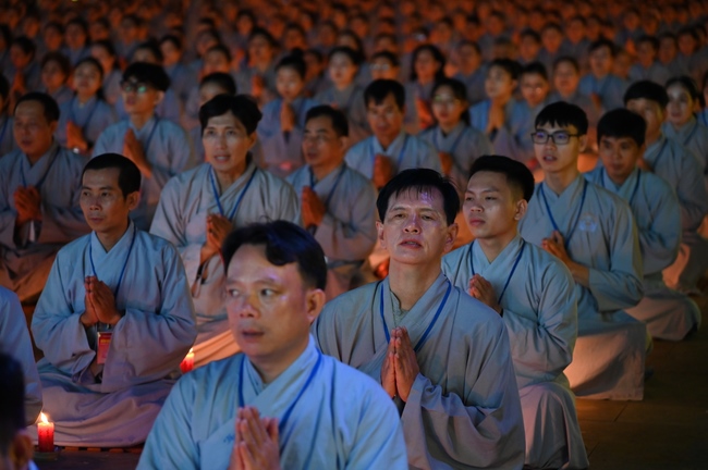 Glistening Amitabha Buddha Ceremony in 2022