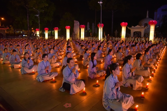 Glistening Amitabha Buddha Ceremony in 2022