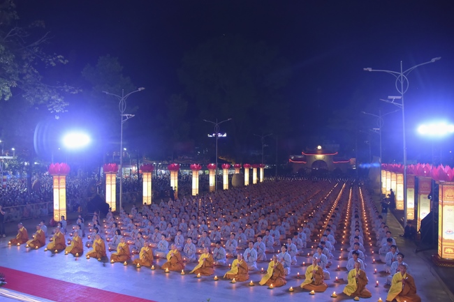 Glistening Amitabha Buddha Ceremony in 2022