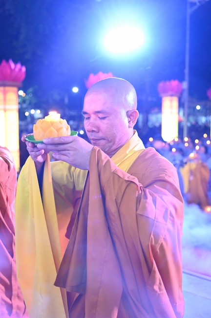 Glistening Amitabha Buddha Ceremony in 2022