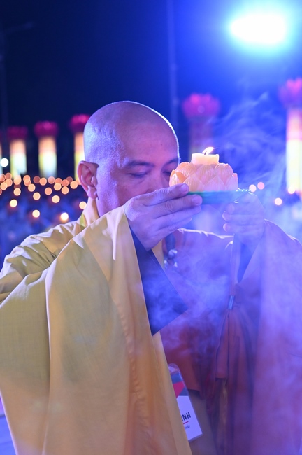Glistening Amitabha Buddha Ceremony in 2022