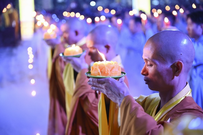 Glistening Amitabha Buddha Ceremony in 2022